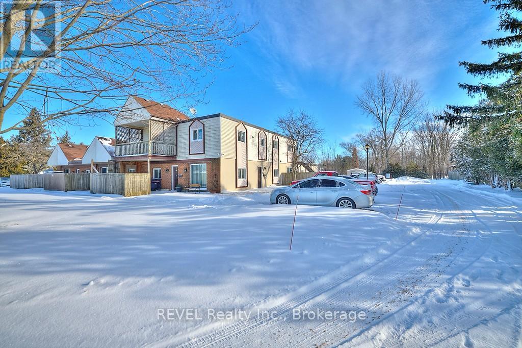 UNIT 6 - 20 KINGSWAY RD, welland (774 - dain city), Ontario
