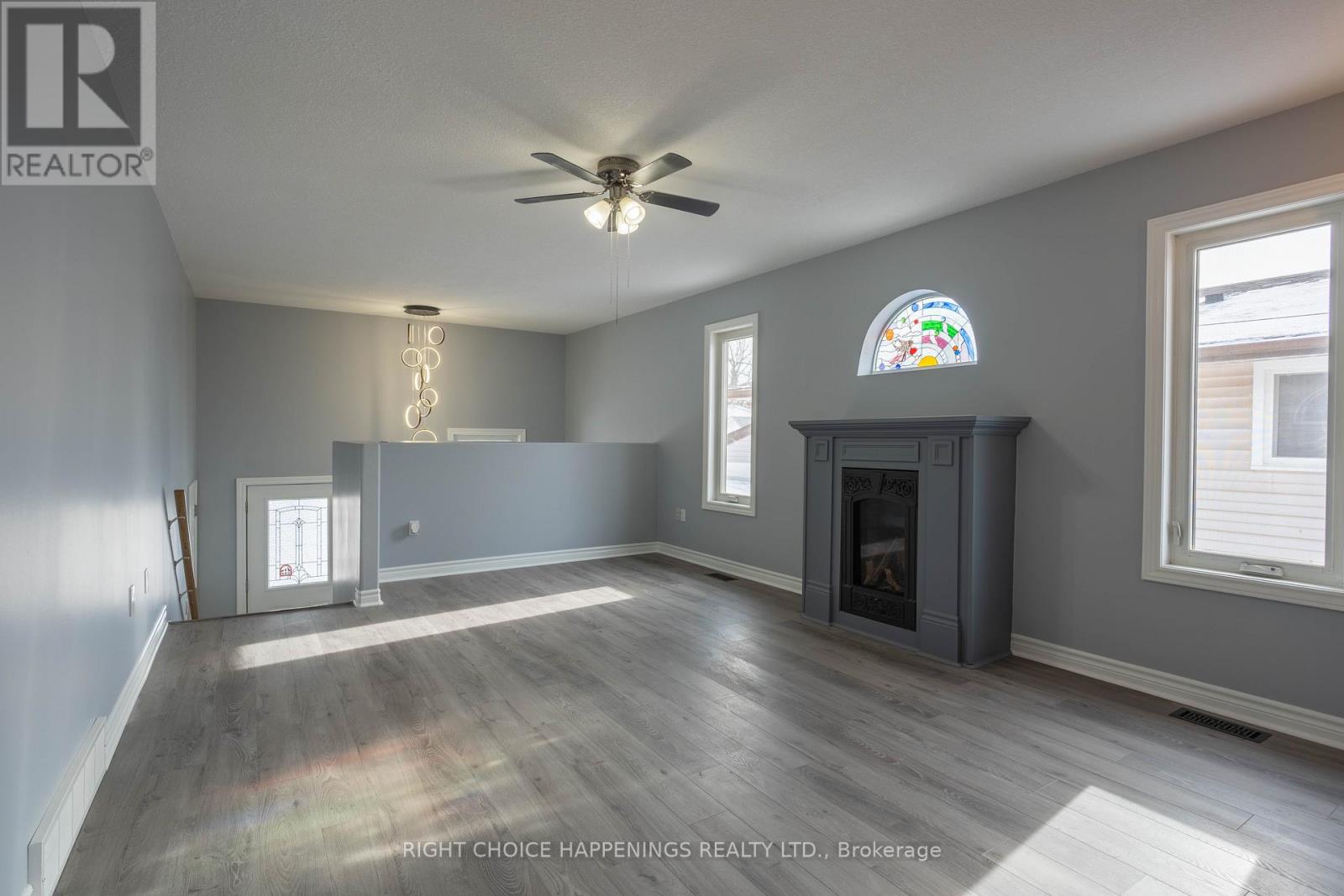 282 Wright Street, Welland (773 - Lincoln/crowland), Ontario  L3B 2K3 - Photo 3 - X11946535