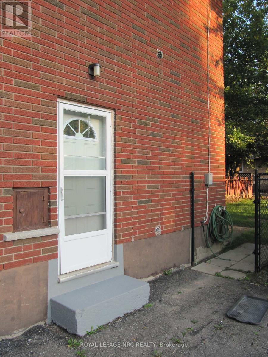 2 Black Knight Road, St. Catharines (443 - Lakeport), Ontario  L2N 3C1 - Photo 24 - X11958431