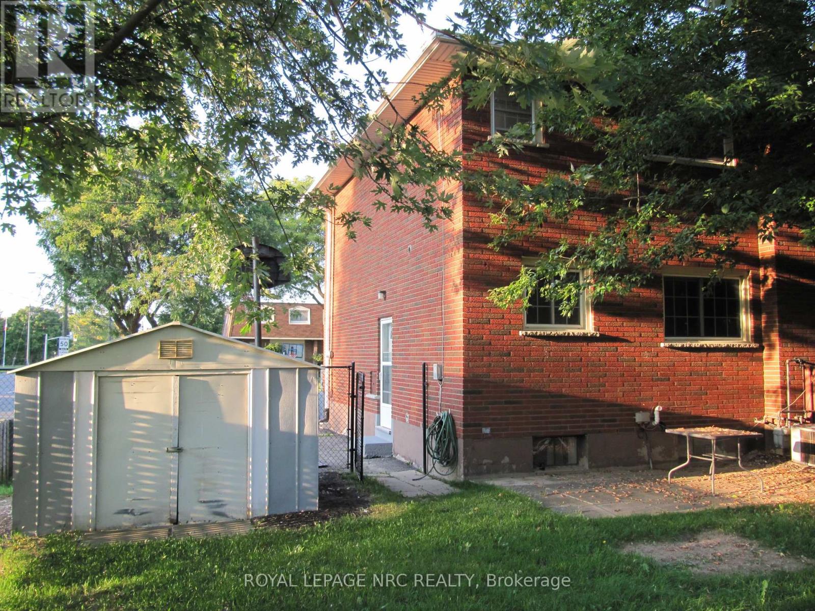2 Black Knight Road, St. Catharines (443 - Lakeport), Ontario  L2N 3C1 - Photo 25 - X11958431