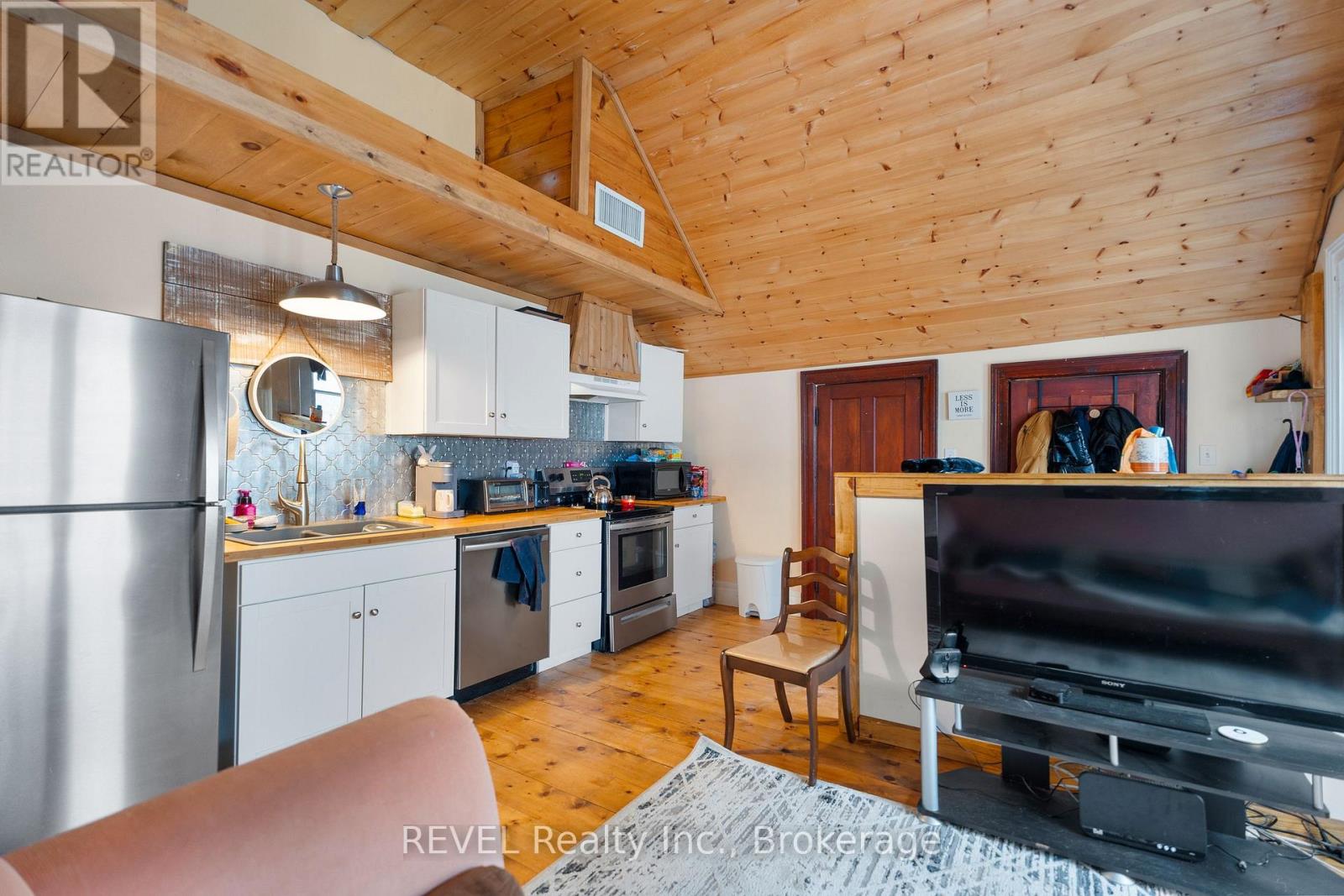 1-5 - 300-304 Ridge Road N, Fort Erie (335 - Ridgeway), Ontario  L0S 1N0 - Photo 12 - X11964648