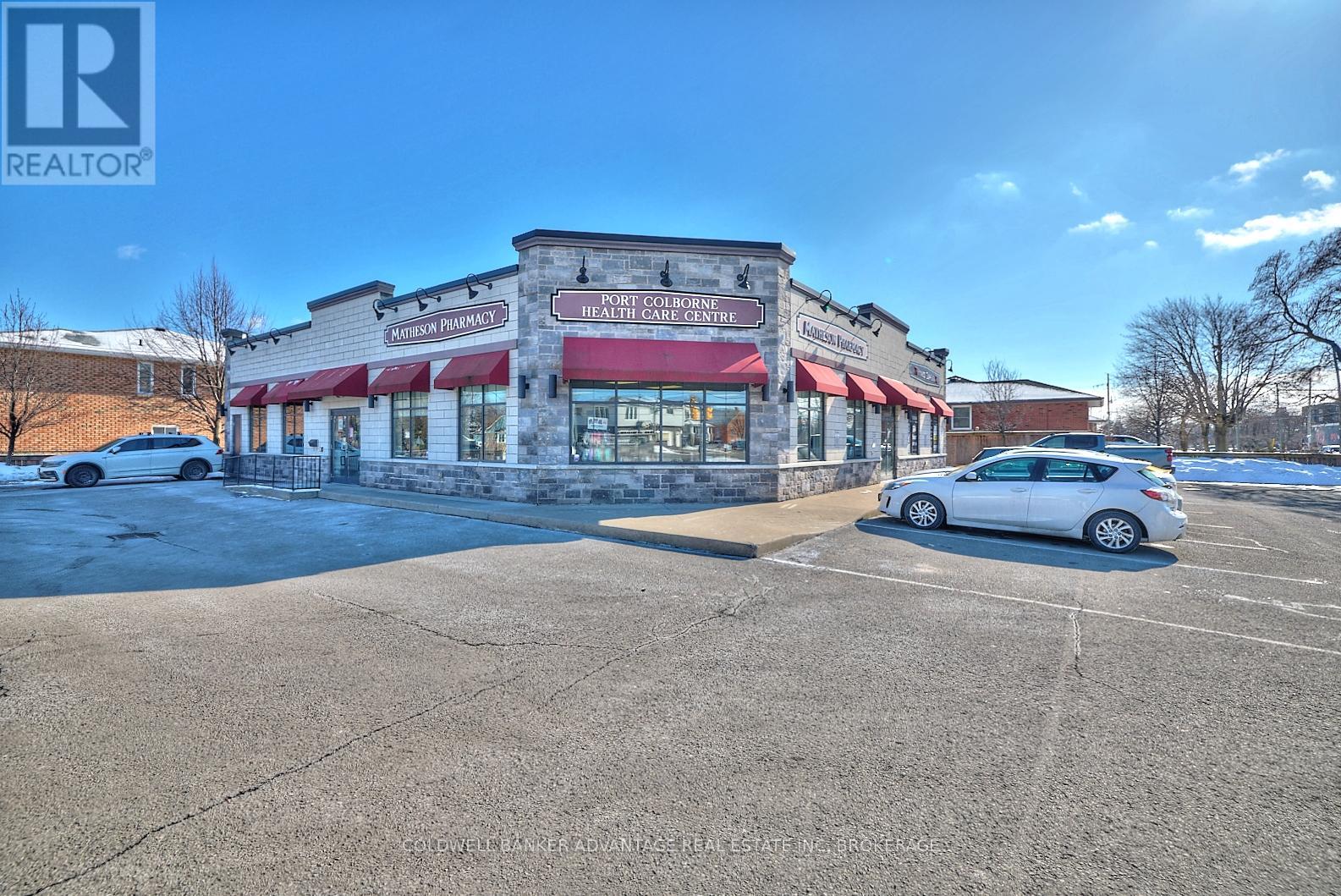 427 STEELE STREET S, port colborne (877 - main street), Ontario