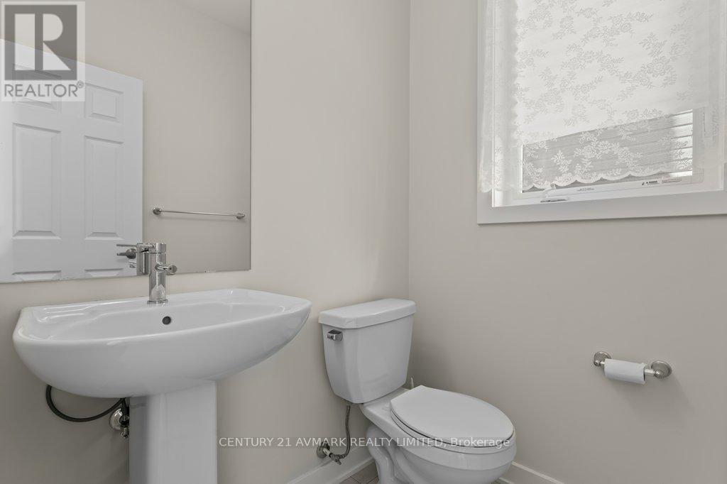 141 Keelson Street, Welland (774 - Dain City), Ontario  L3B 0M6 - Photo 7 - X11964935