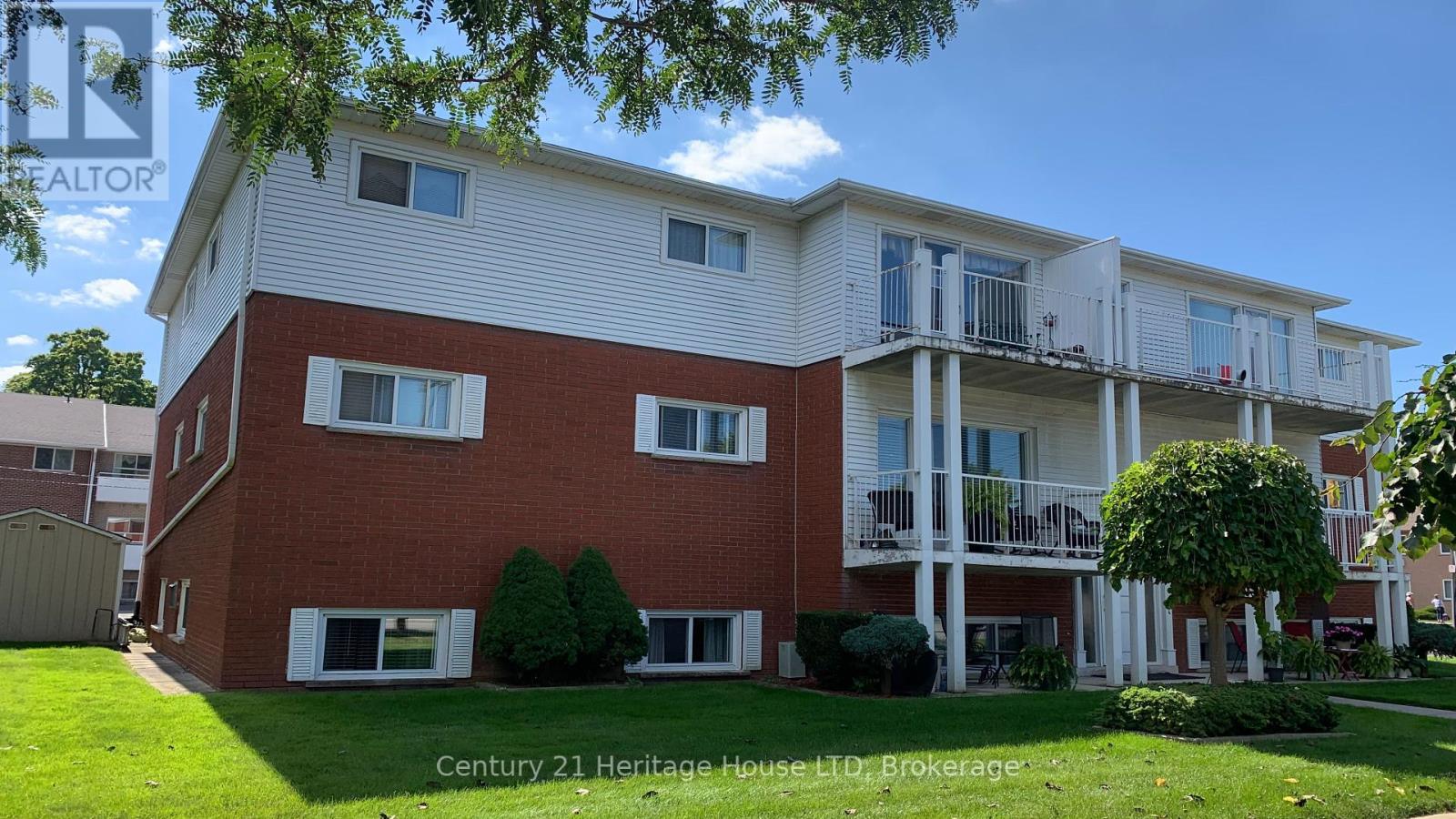 204 - 253 Fitch Street, Welland (769 - Prince Charles), Ontario  L3C 4W3 - Photo 7 - X11965113