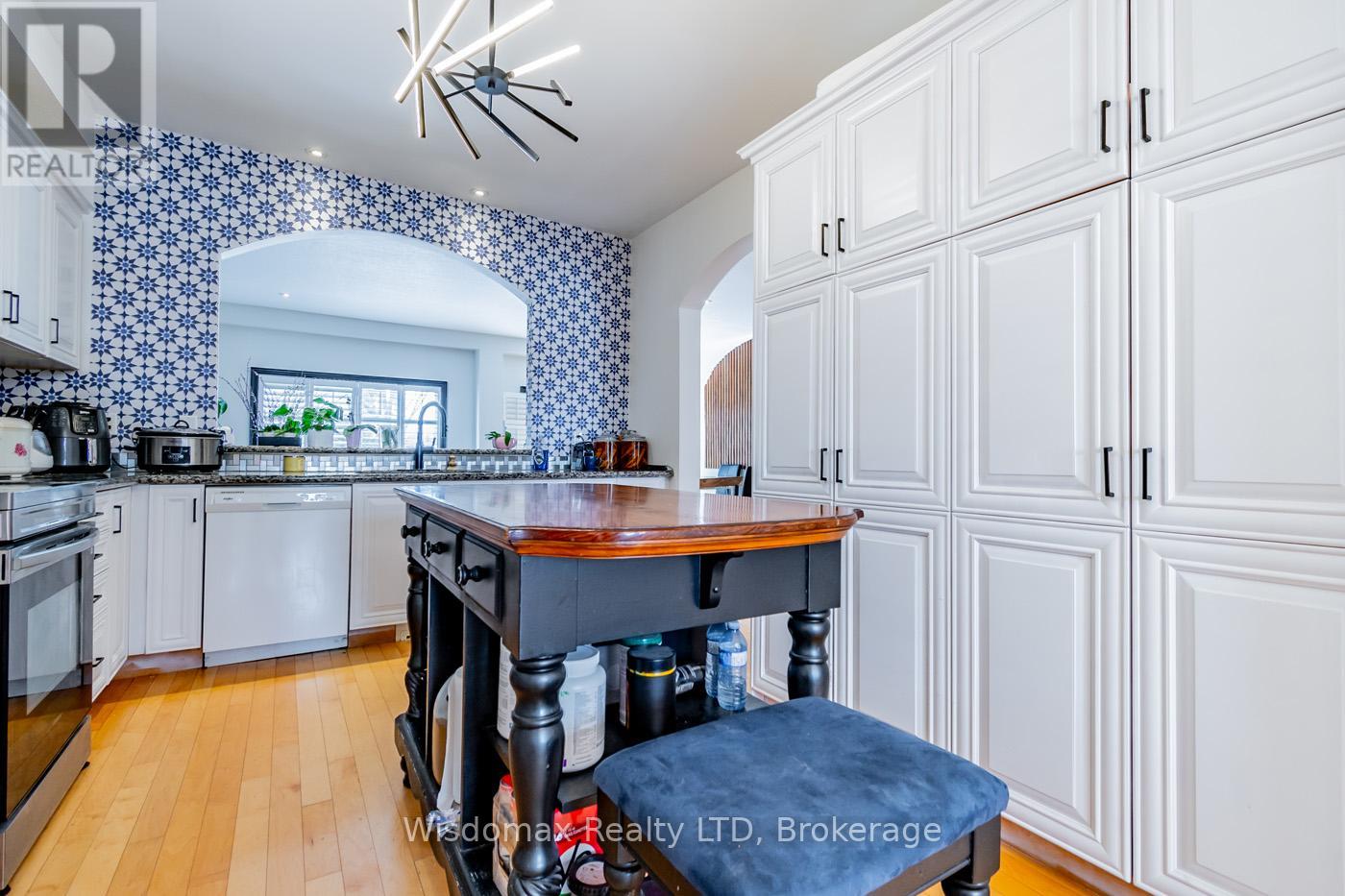 5 - 31 Sunvale Place N, Hamilton (Stoney Creek), Ontario  L8E 4Z6 - Photo 16 - X11966659