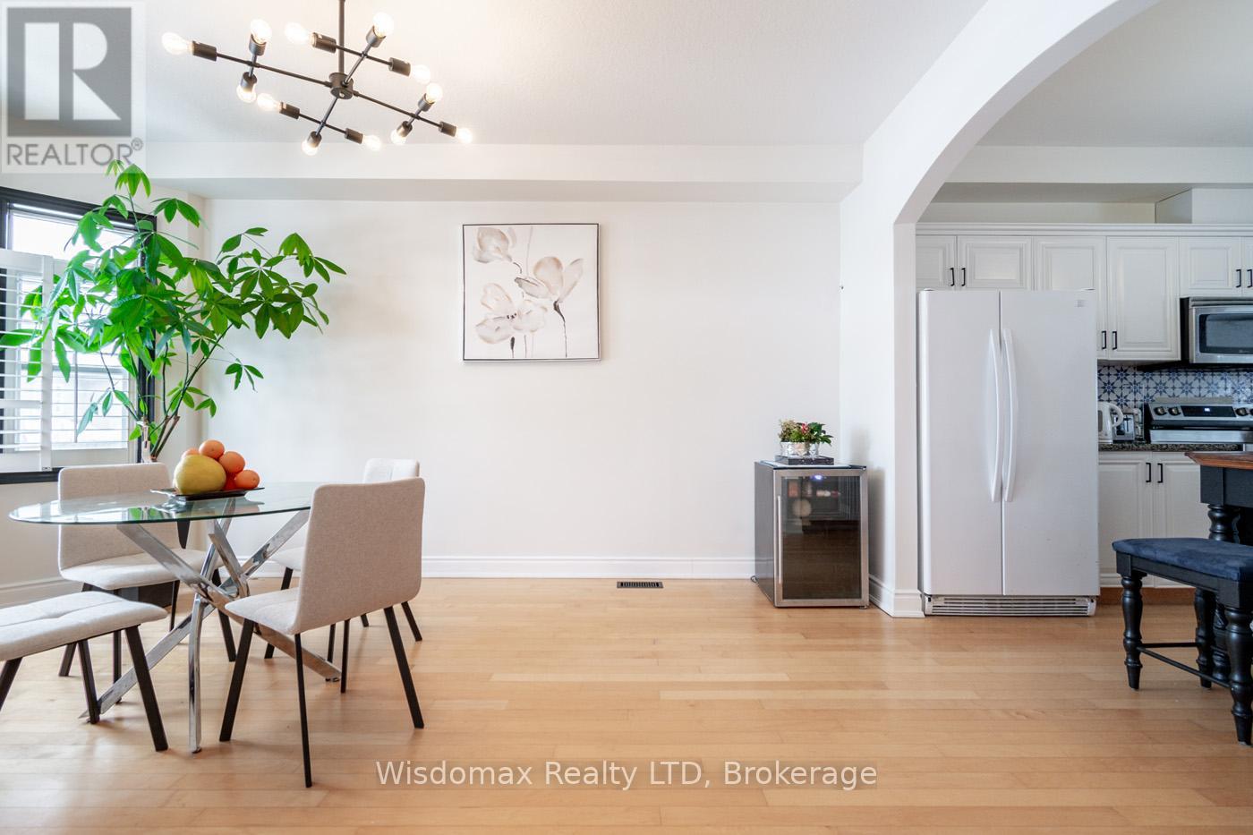 5 - 31 Sunvale Place N, Hamilton (Stoney Creek), Ontario  L8E 4Z6 - Photo 6 - X11966659