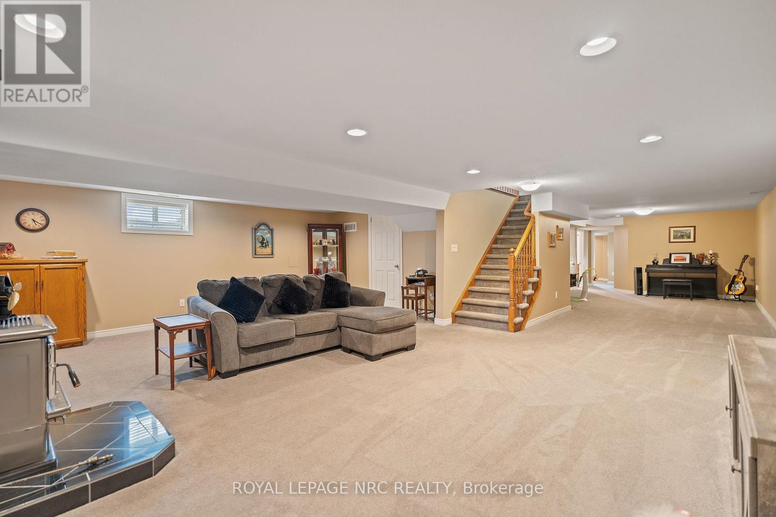 8350 Young Street, Grimsby (055 - Grimsby Escarpment), Ontario  L0R 1M0 - Photo 12 - X11968808