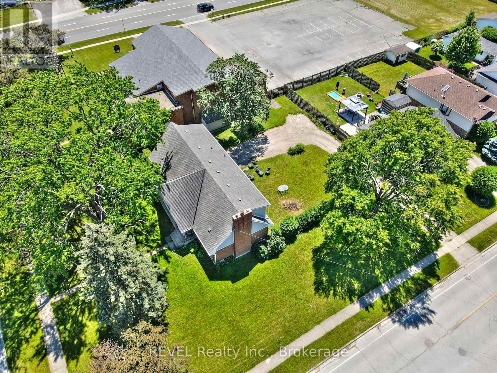 7205 Sharon Avenue, Niagara Falls (217 - Arad/fallsview), Ontario  L2G 5W8 - Photo 21 - X11970914