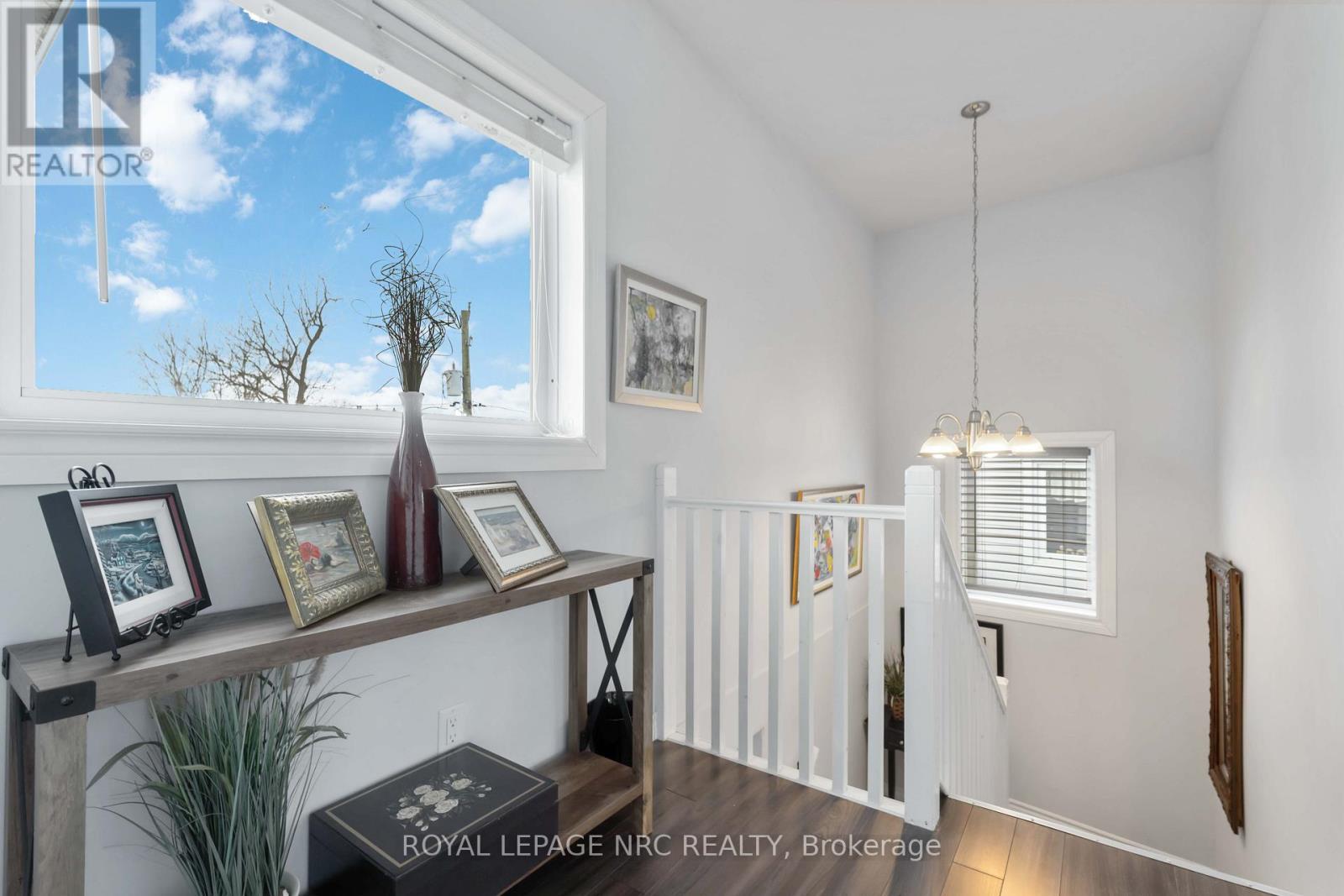 207 Cambridge Road E, Fort Erie (Crystal Beach), Ontario  L0S 1B0 - Photo 17 - X11971815
