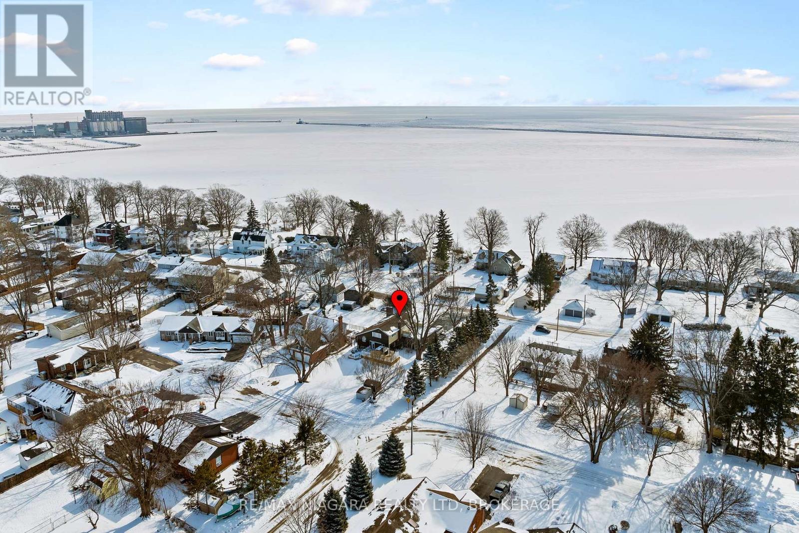 144 Tennessee Avenue, Port Colborne (878 - Sugarloaf), Ontario  L3K 2R9 - Photo 2 - X11972111