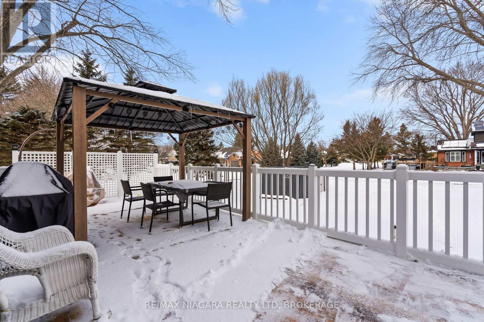 144 Tennessee Avenue, Port Colborne (878 - Sugarloaf), Ontario  L3K 2R9 - Photo 33 - X11972111