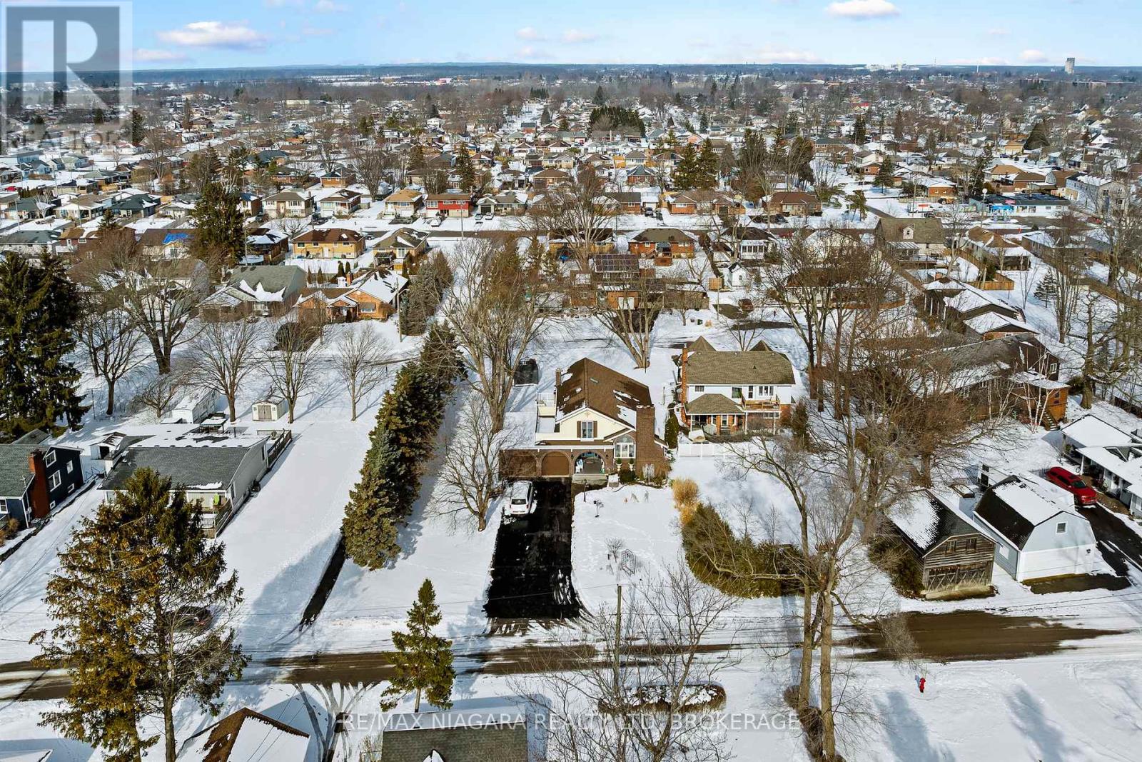 144 Tennessee Avenue, Port Colborne (878 - Sugarloaf), Ontario  L3K 2R9 - Photo 34 - X11972111