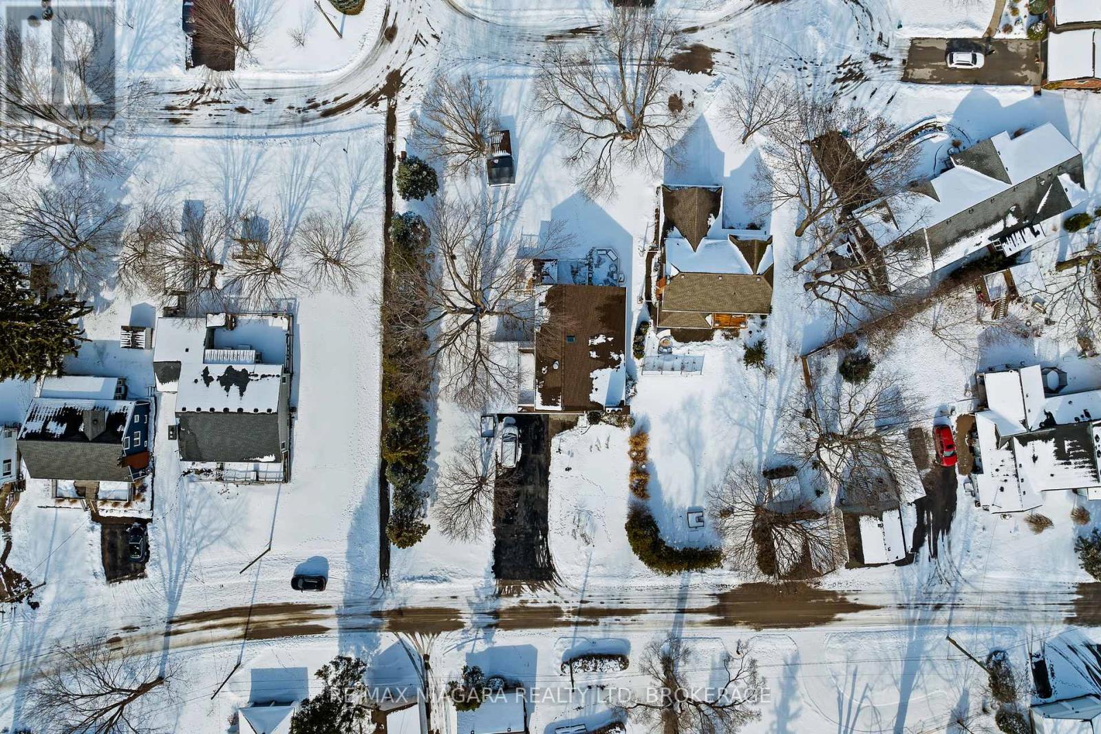 144 Tennessee Avenue, Port Colborne (878 - Sugarloaf), Ontario  L3K 2R9 - Photo 38 - X11972111
