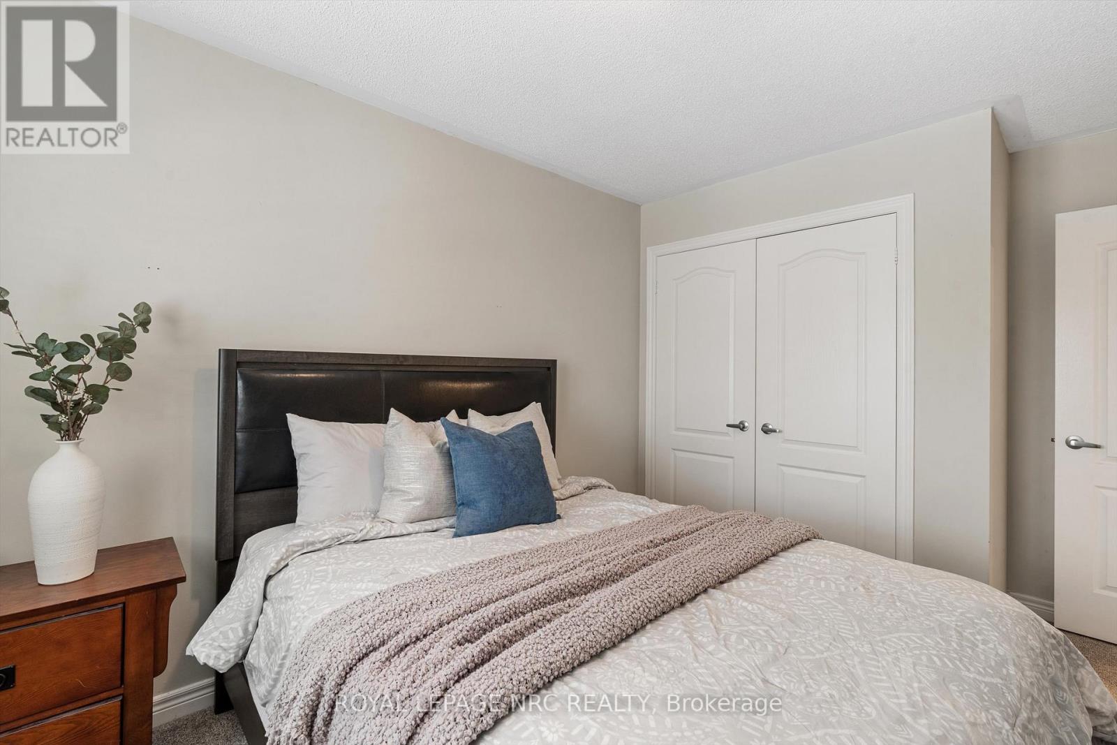 6 Mackenzie King Avenue, St. Catharines (Secord Woods), Ontario  L2P 0A1 - Photo 25 - X11973043
