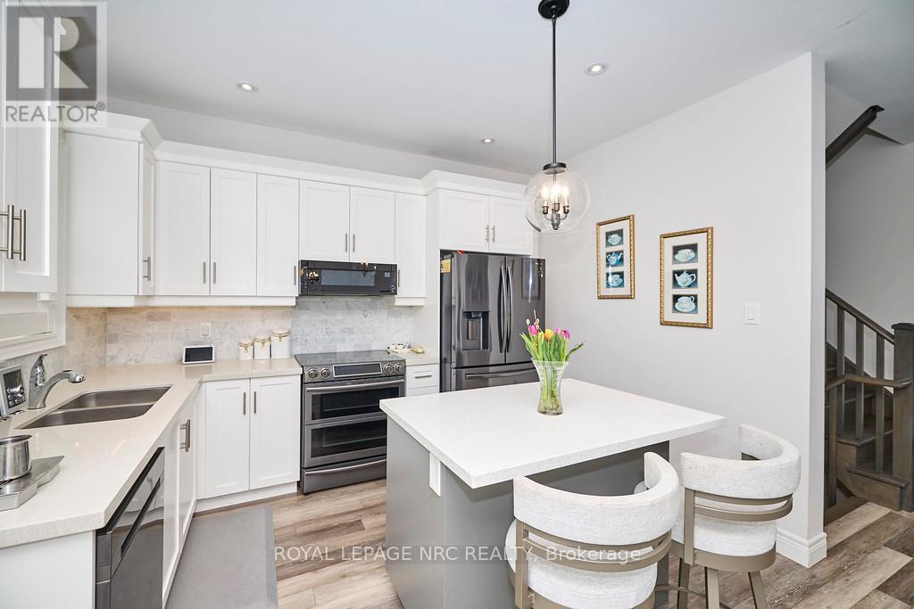 3806 Ryan Avenue, Fort Erie (337 - Crystal Beach), Ontario  L0S 1B0 - Photo 10 - X11973690