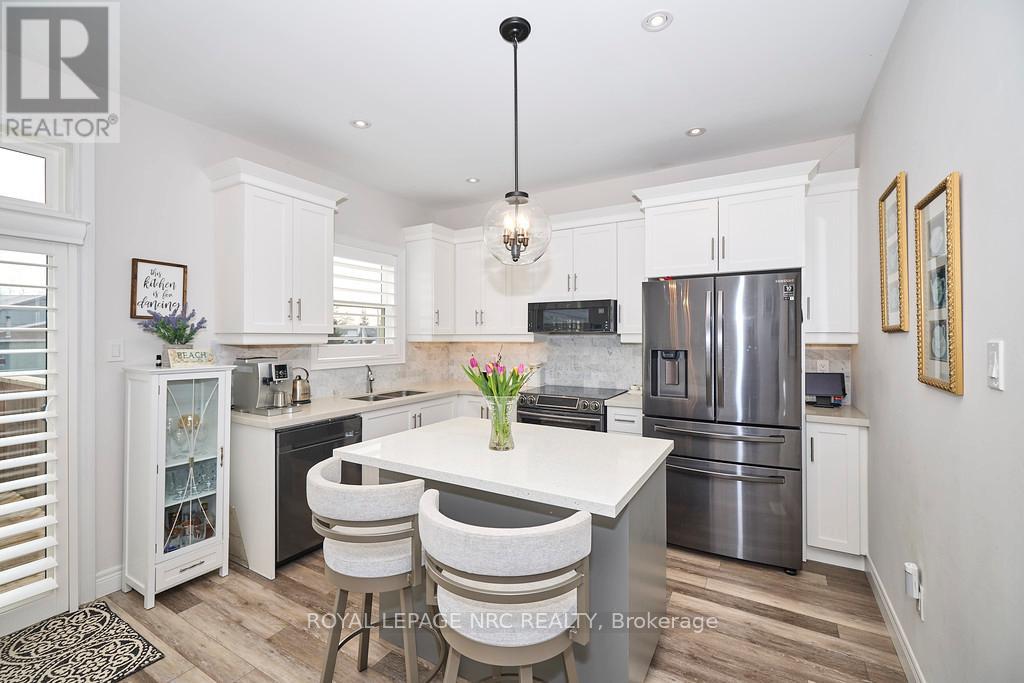 3806 Ryan Avenue, Fort Erie (337 - Crystal Beach), Ontario  L0S 1B0 - Photo 9 - X11973690