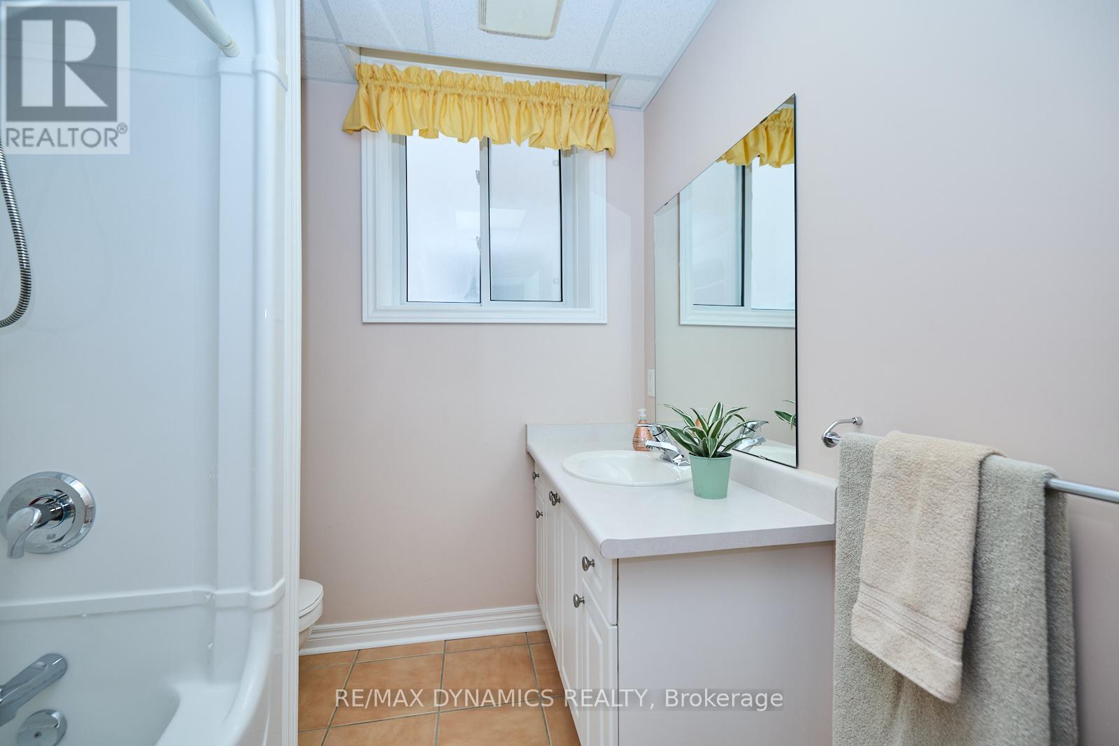48 Gretel Place, Welland (767 - N. Welland), Ontario  L3C 7H5 - Photo 36 - X11979989