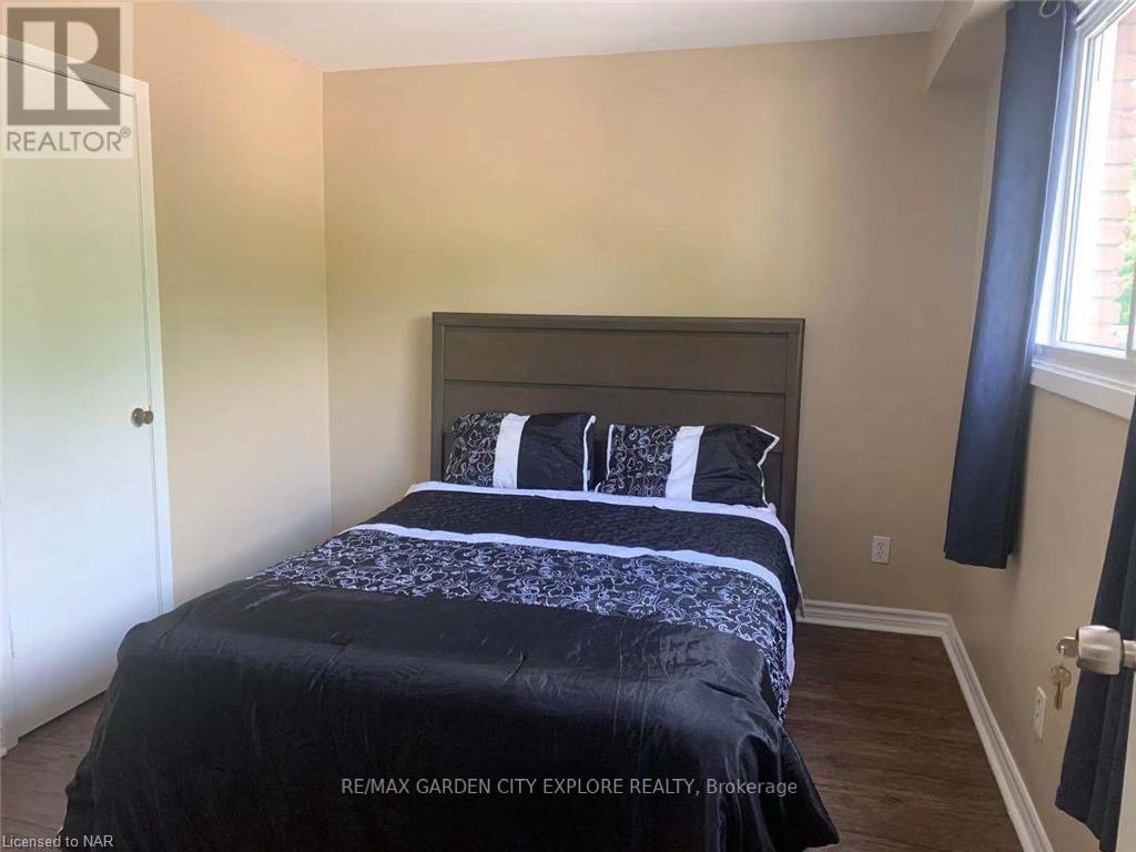 3 - 358-360 Glenridge Avenue, St. Catharines (461 - Glendale/glenridge), Ontario  L2T 3K7 - Photo 4 - X11982568