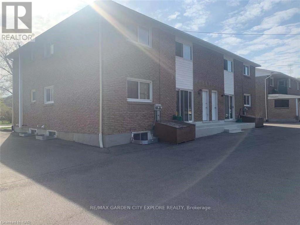 3 - 358-360 Glenridge Avenue, St. Catharines (461 - Glendale/glenridge), Ontario  L2T 3K7 - Photo 7 - X11982568