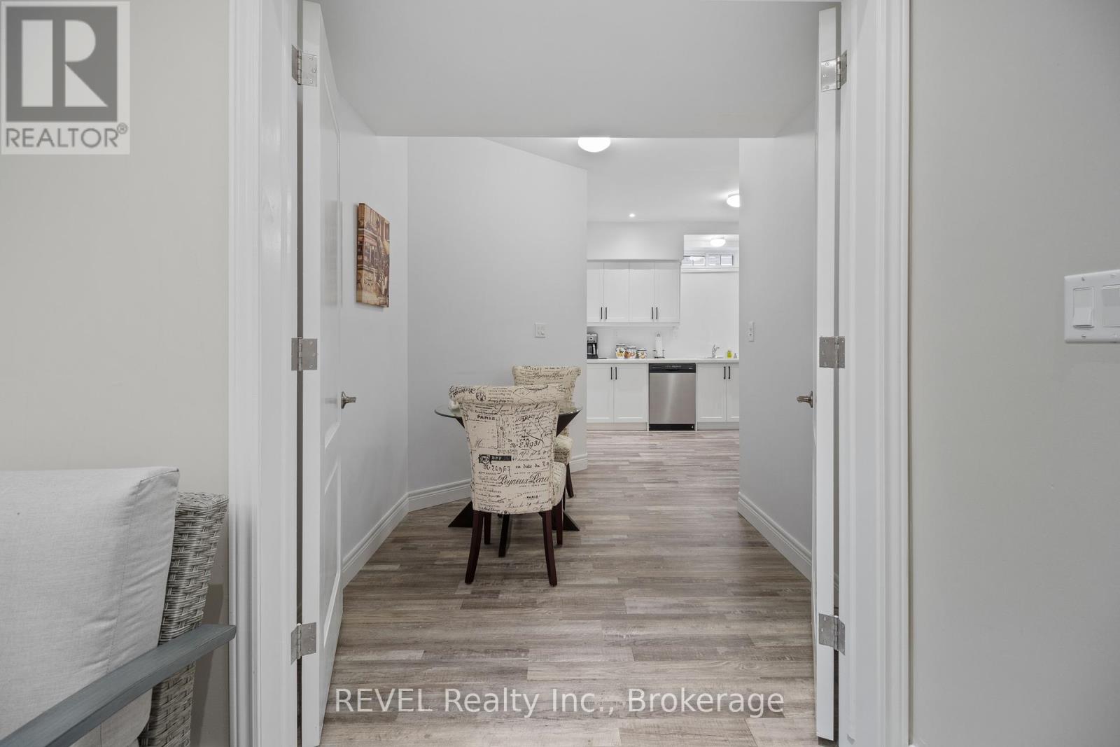 527 Mississagua Street, Niagara-On-The-Lake (101 - Town), Ontario  L0S 1J0 - Photo 41 - X11983216