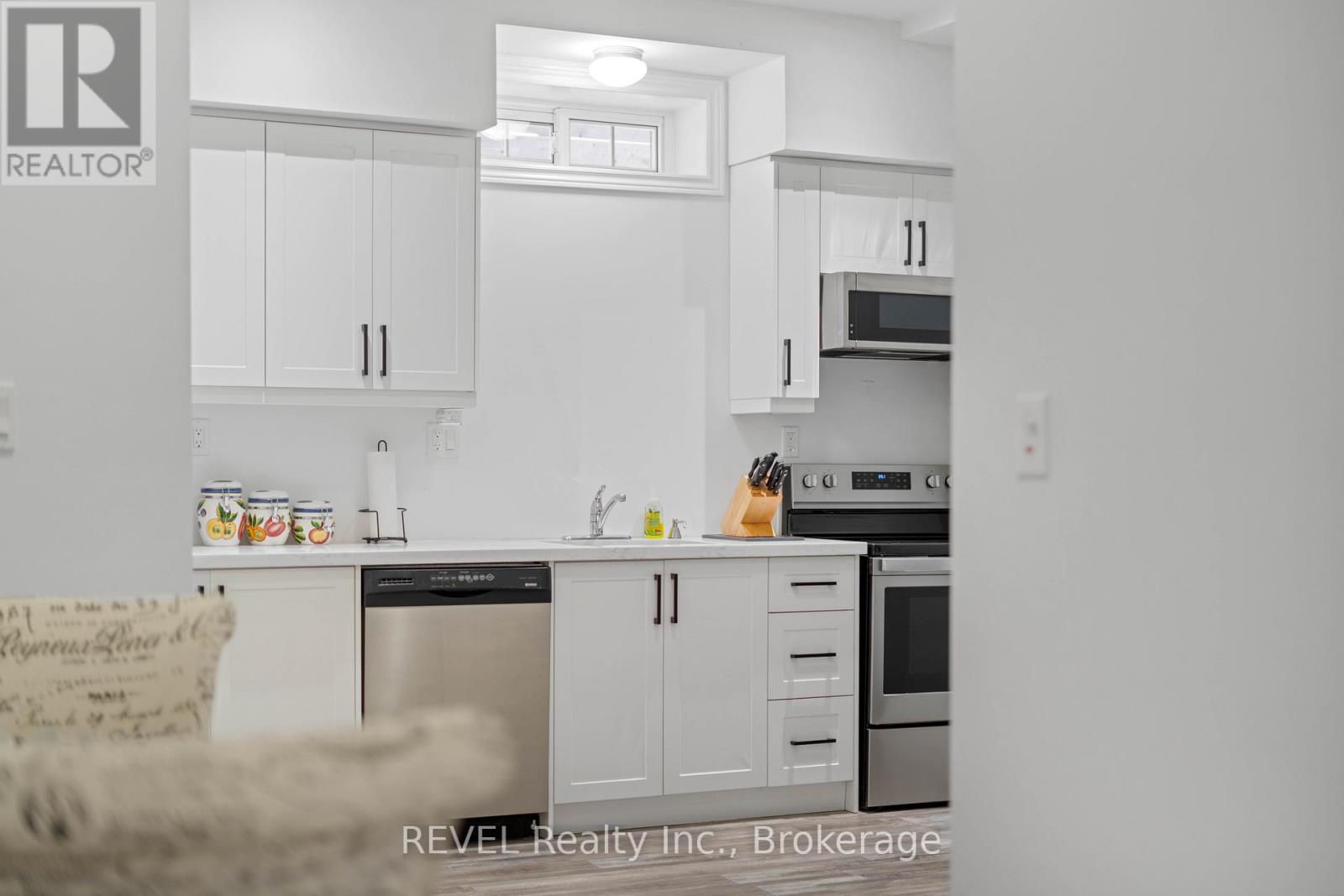 527 Mississagua Street, Niagara-On-The-Lake (101 - Town), Ontario  L0S 1J0 - Photo 43 - X11983216