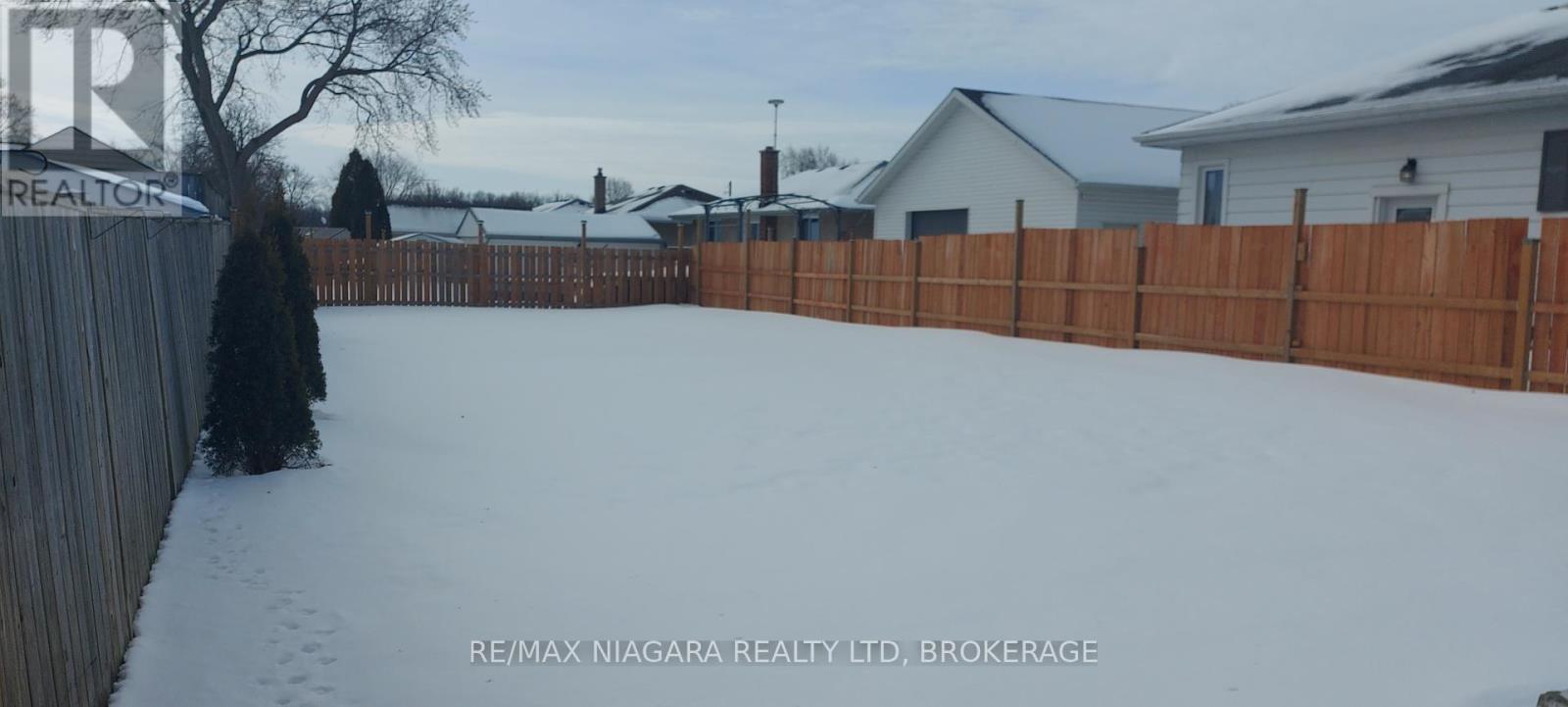 79 Martin Street, Welland (772 - Broadway), Ontario  L3C 2W3 - Photo 4 - X11985207