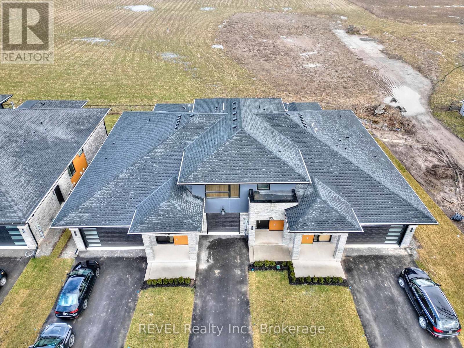 95 Port Robinson Road, Pelham (662 - Fonthill), Ontario  L3B 5N5 - Photo 45 - X11985710