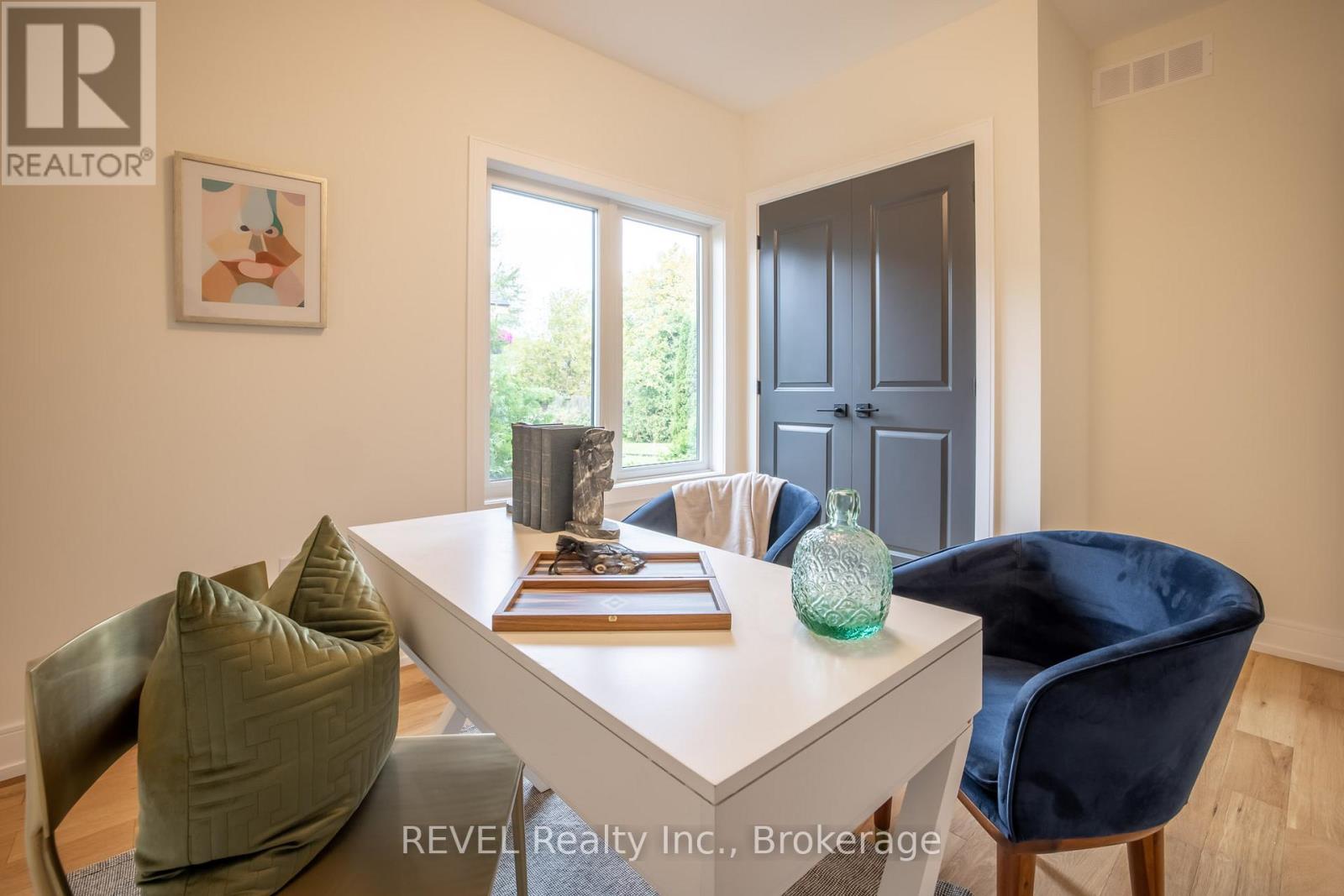 87 Port Robinson Road, Pelham (662 - Fonthill), Ontario  L3B 5N5 - Photo 4 - X11985715