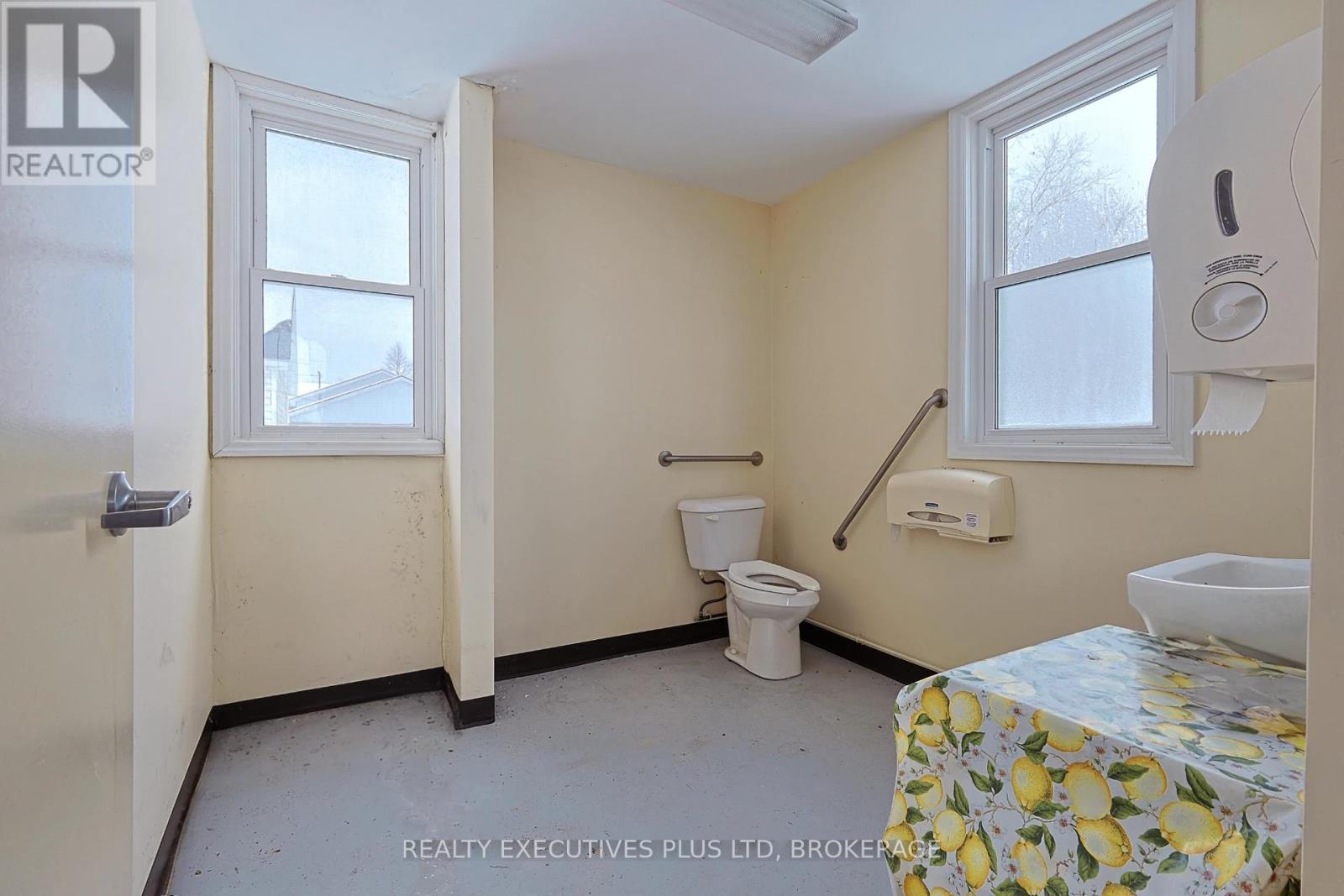 11211 Sodom Road, Niagara Falls (224 - Lyons Creek), Ontario  L2E 6S6 - Photo 7 - X11986787