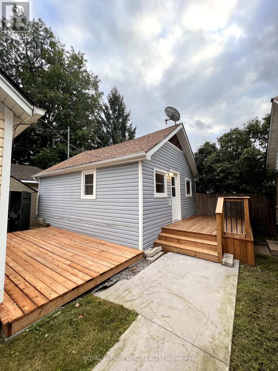 387 Elmwood Avenue, Fort Erie (Crystal Beach), Ontario  L0S 1B0 - Photo 11 - X11988507