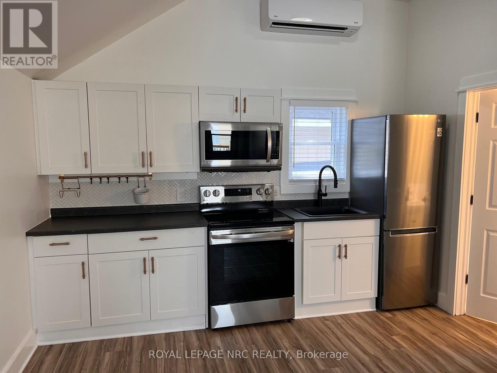 387 Elmwood Avenue, Fort Erie (Crystal Beach), Ontario  L0S 1B0 - Photo 14 - X11988507