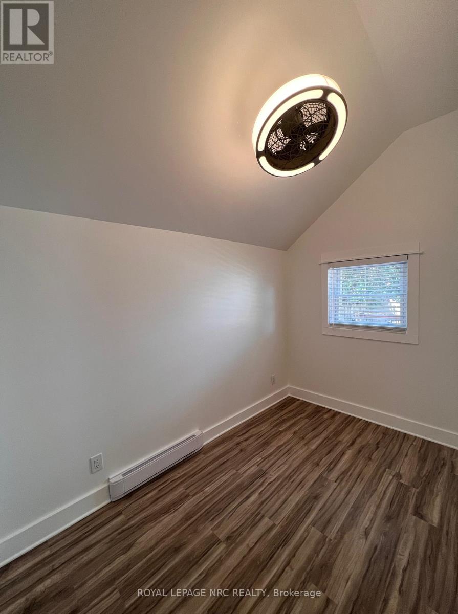 387 Elmwood Avenue, Fort Erie (Crystal Beach), Ontario  L0S 1B0 - Photo 15 - X11988507