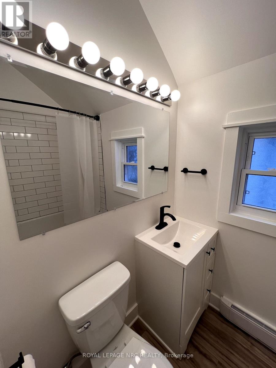 387 Elmwood Avenue, Fort Erie (Crystal Beach), Ontario  L0S 1B0 - Photo 9 - X11988507