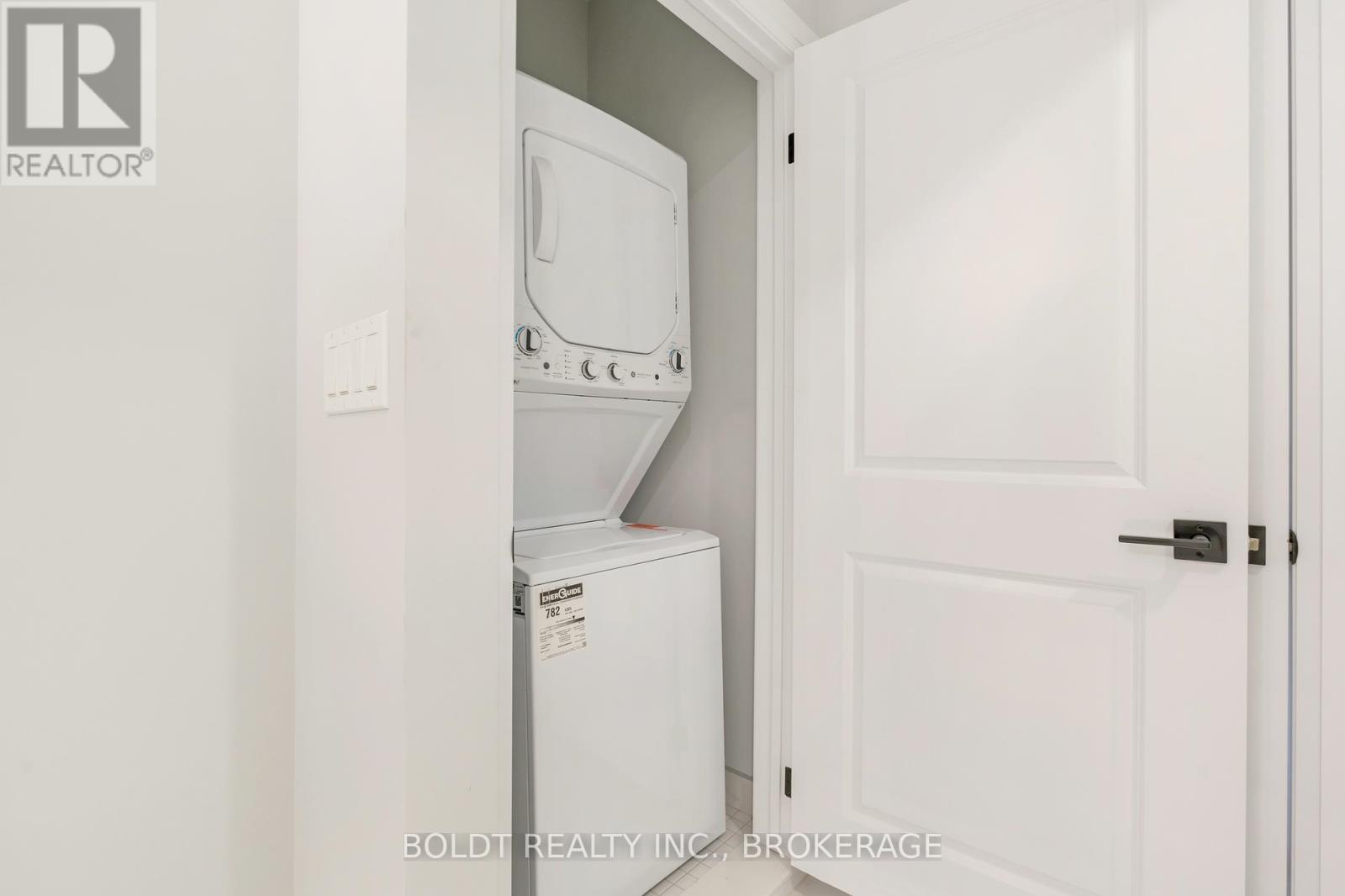 13 Summersides Mews, Pelham (662 - Fonthill), Ontario  L3B 5N5 - Photo 11 - X11989329