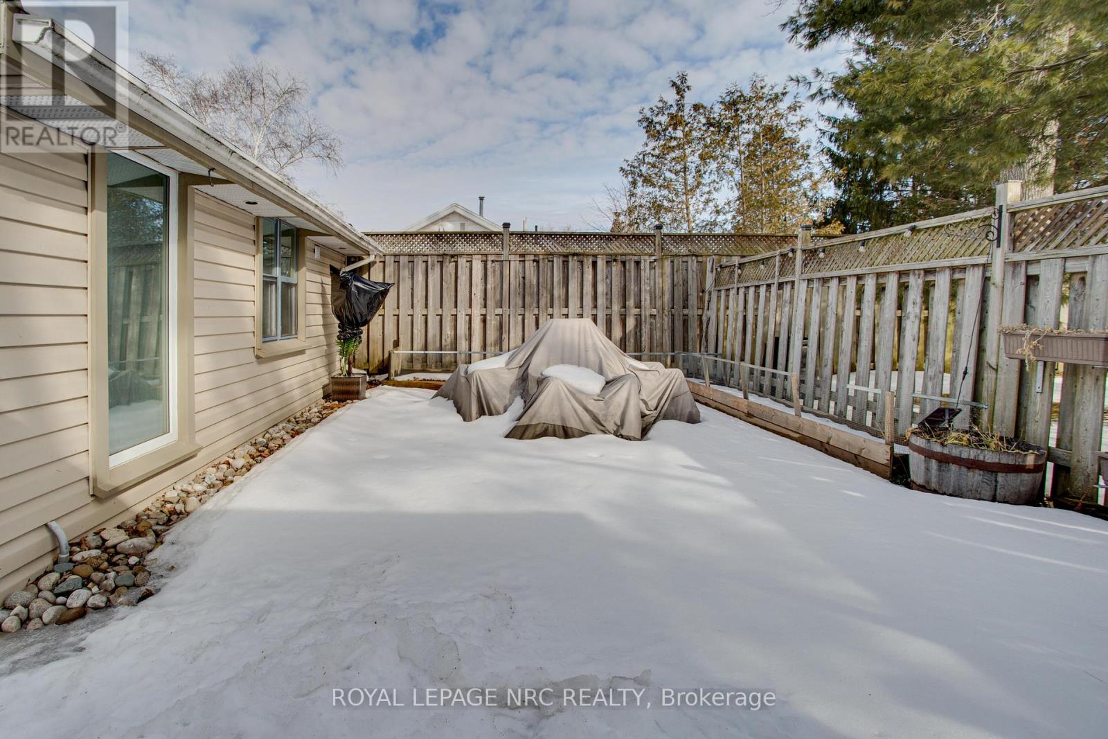 3776 Fairfield Avenue, Fort Erie (337 - Crystal Beach), Ontario  L0S 1B0 - Photo 27 - X11992684