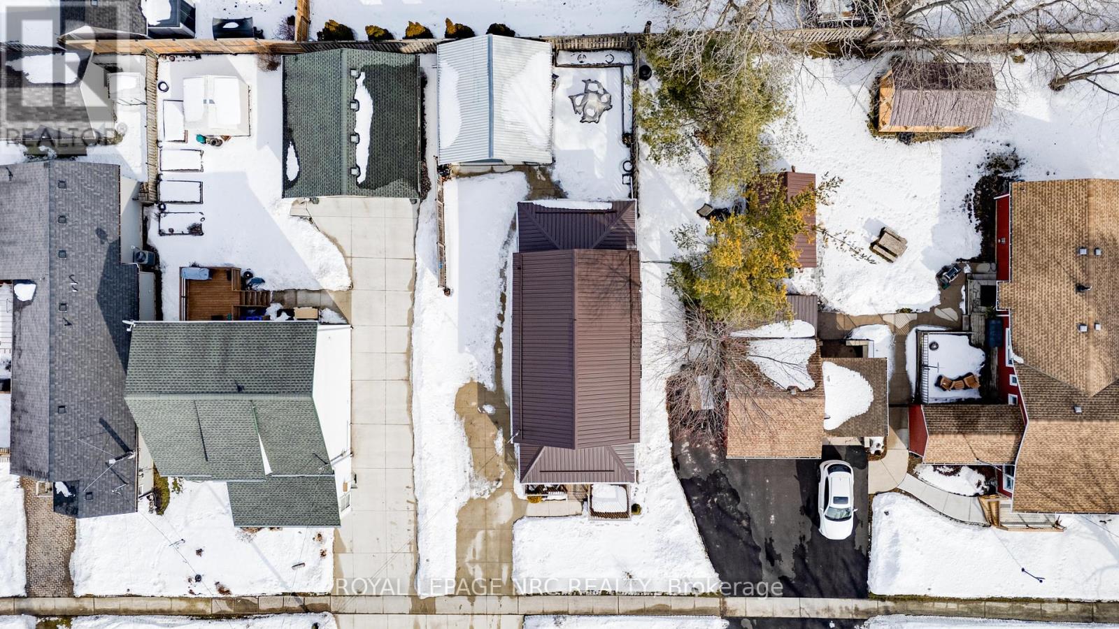 3776 Fairfield Avenue, Fort Erie (337 - Crystal Beach), Ontario  L0S 1B0 - Photo 6 - X11992684