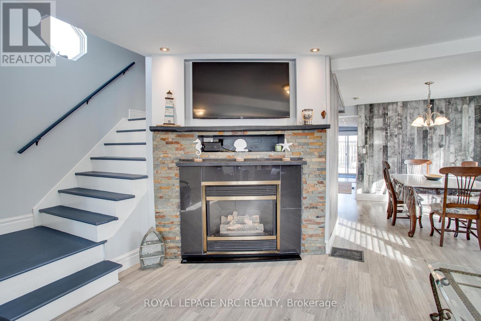 3776 Fairfield Avenue, Fort Erie (337 - Crystal Beach), Ontario  L0S 1B0 - Photo 8 - X11992684
