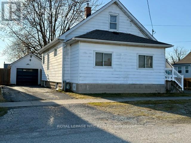 10 ATHOE STREET, port colborne (875 - killaly east), Ontario