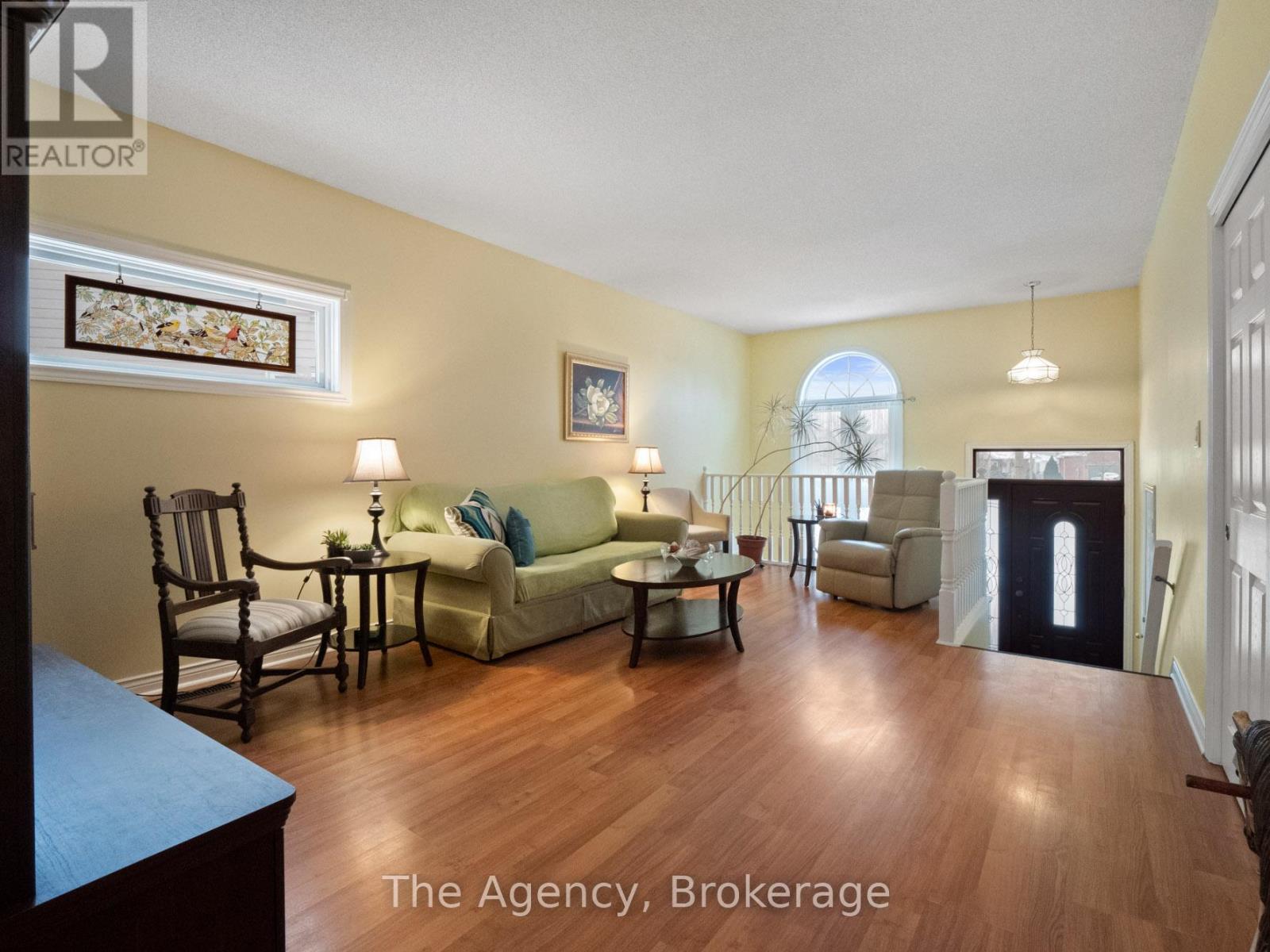 4344 Southerland Court, Niagara Falls (224 - Lyons Creek), Ontario  L2G 7W4 - Photo 6 - X11994193