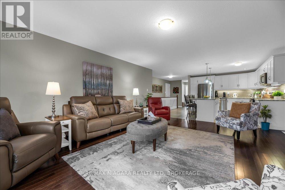 14 - 77 Avery Crescent, St. Catharines (456 - Oakdale), Ontario  L2P 0E5 - Photo 14 - X11996017