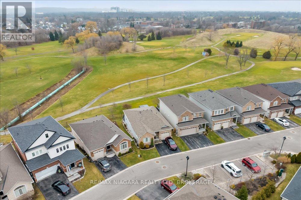 14 - 77 Avery Crescent, St. Catharines (456 - Oakdale), Ontario  L2P 0E5 - Photo 36 - X11996017
