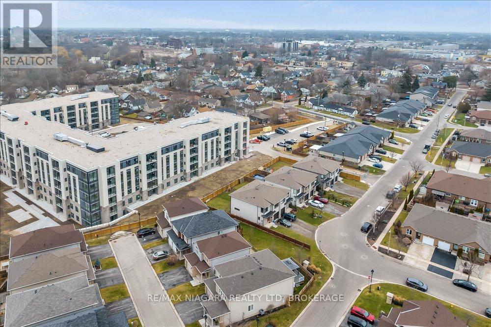 14 - 77 Avery Crescent, St. Catharines (456 - Oakdale), Ontario  L2P 0E5 - Photo 44 - X11996017