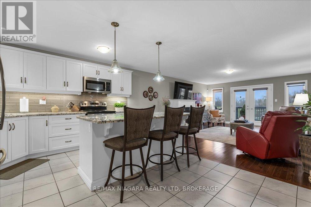 14 - 77 Avery Crescent, St. Catharines (456 - Oakdale), Ontario  L2P 0E5 - Photo 8 - X11996017