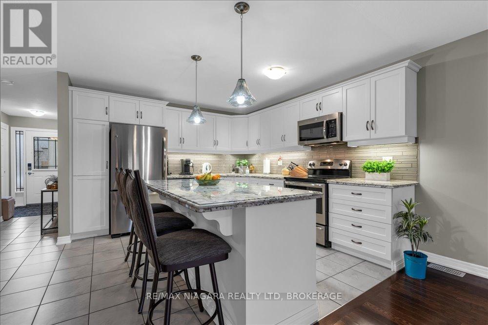 14 - 77 Avery Crescent, St. Catharines (456 - Oakdale), Ontario  L2P 0E5 - Photo 9 - X11996017