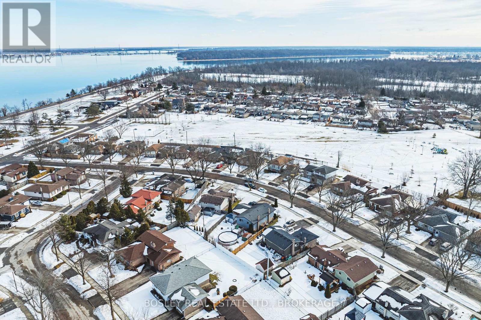 3144 Rapelje Street, Niagara Falls (Chippawa), Ontario  L2G 7B8 - Photo 41 - X11996232
