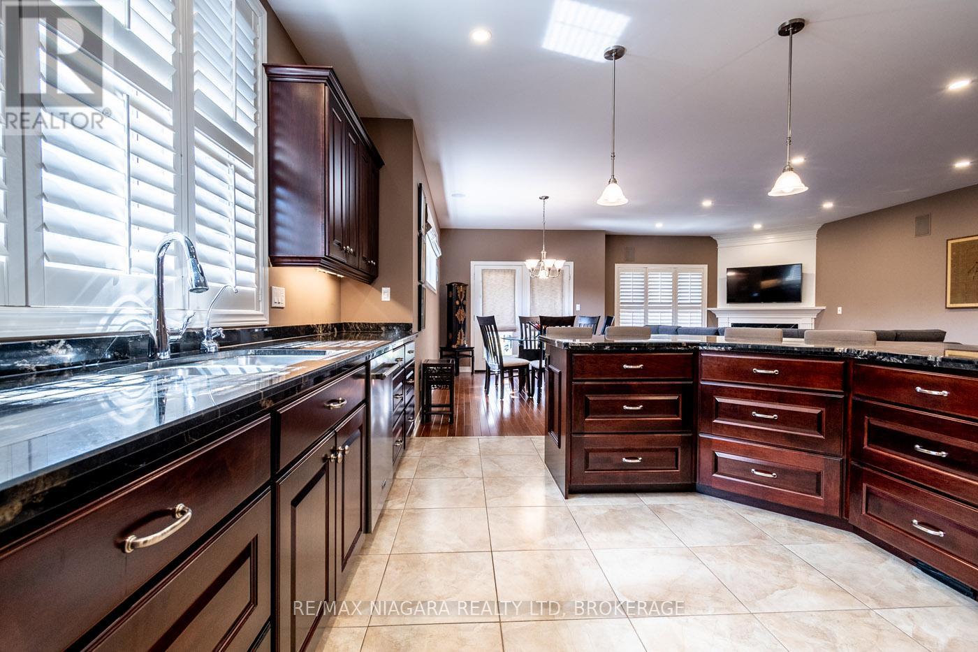 23 Goring Way, Niagara-On-The-Lake (105 - St. Davids), Ontario  L0S 1J1 - Photo 7 - X11997225