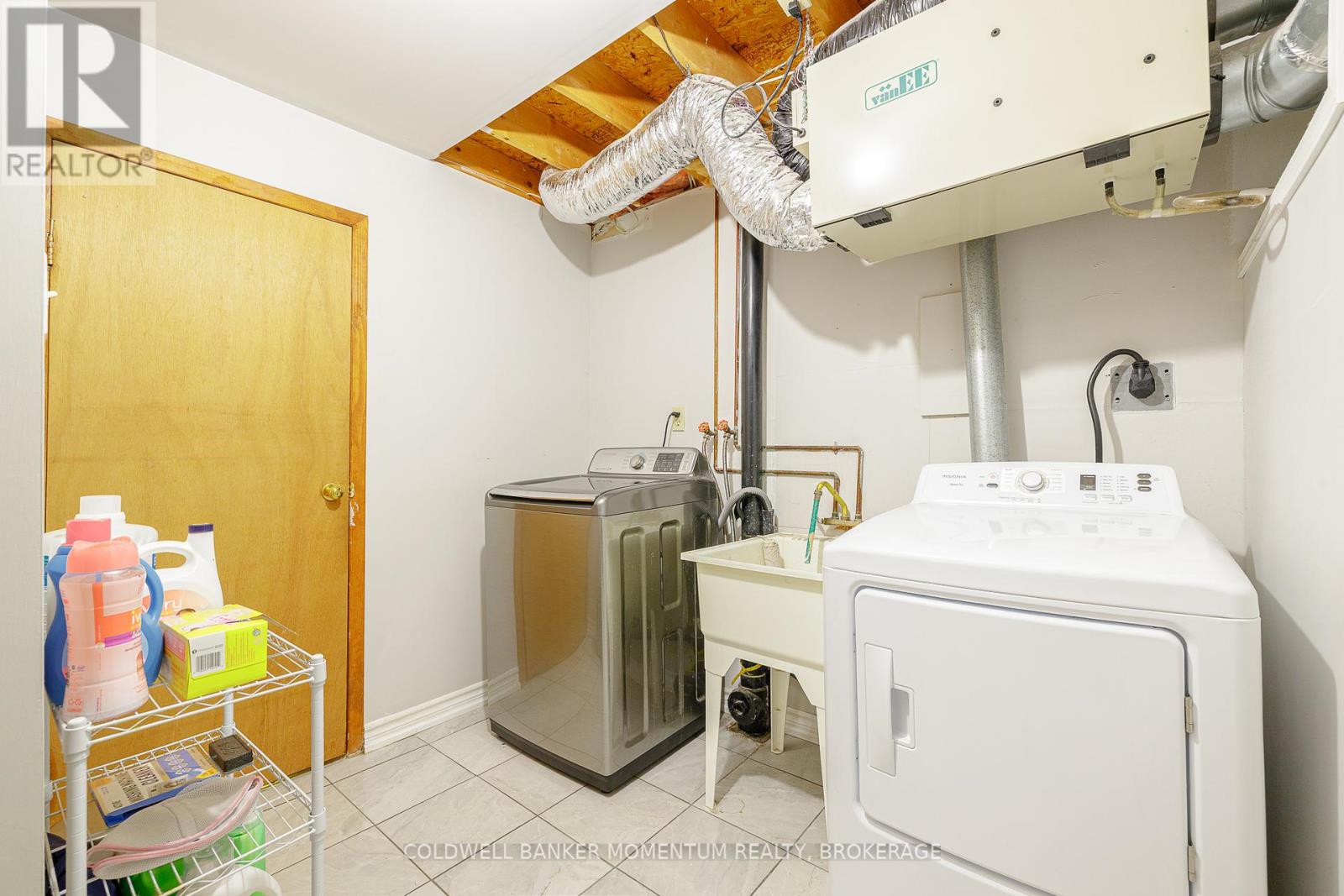 6 Rannie Court, Thorold (558 - Confederation Heights), Ontario  L2V 4X2 - Photo 26 - X12000094