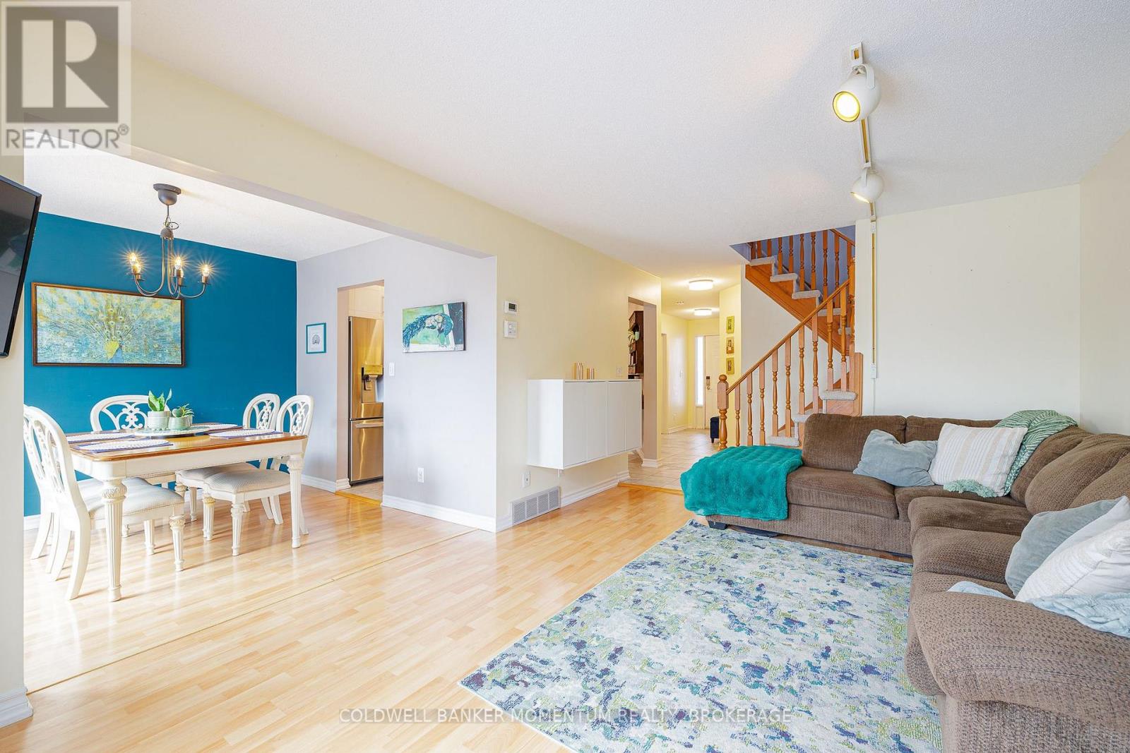6 Rannie Court, Thorold (558 - Confederation Heights), Ontario  L2V 4X2 - Photo 7 - X12000094