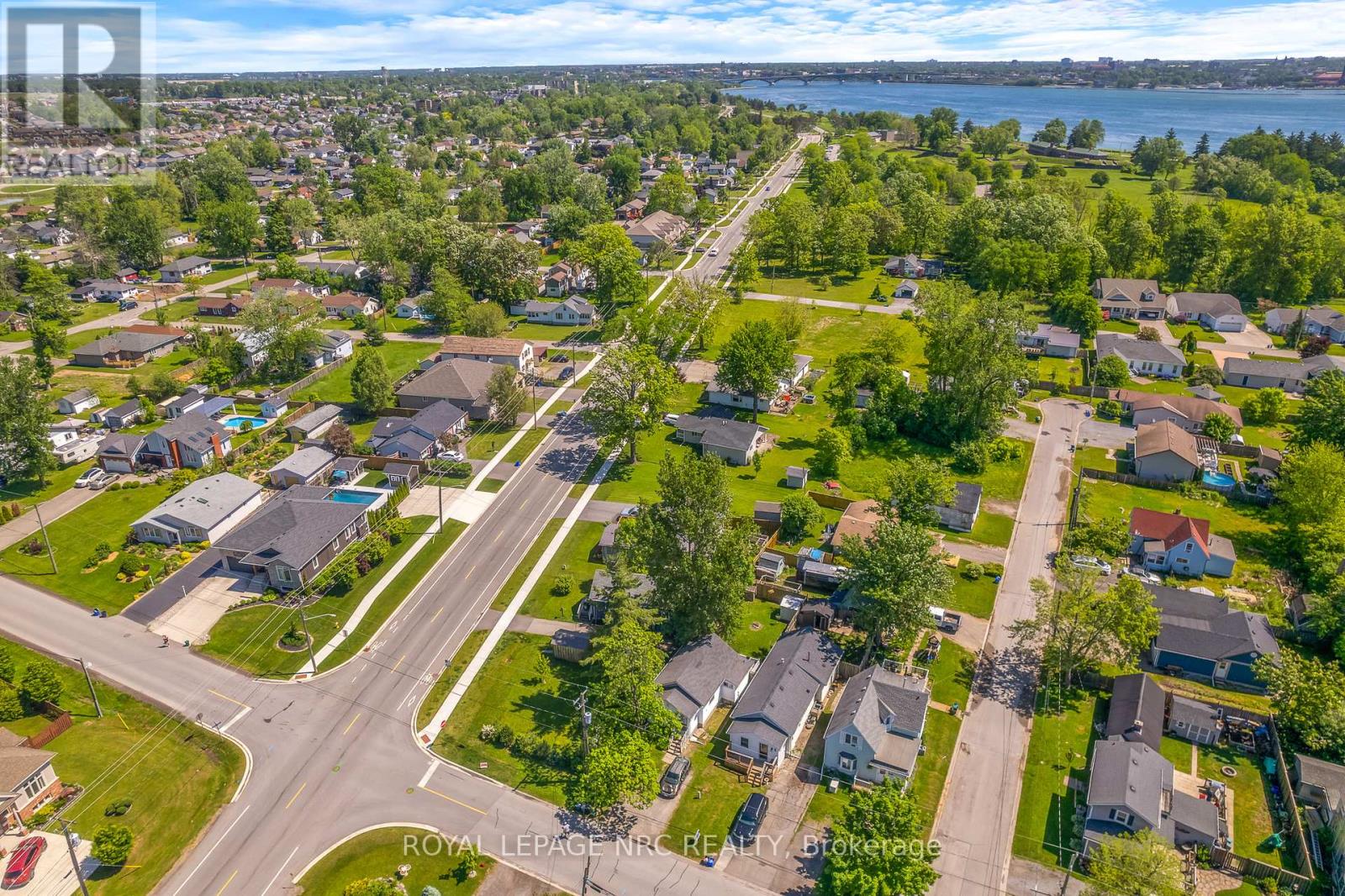 132 Albert Street, Fort Erie (333 - Lakeshore), Ontario  L2A 5L4 - Photo 14 - X12000290