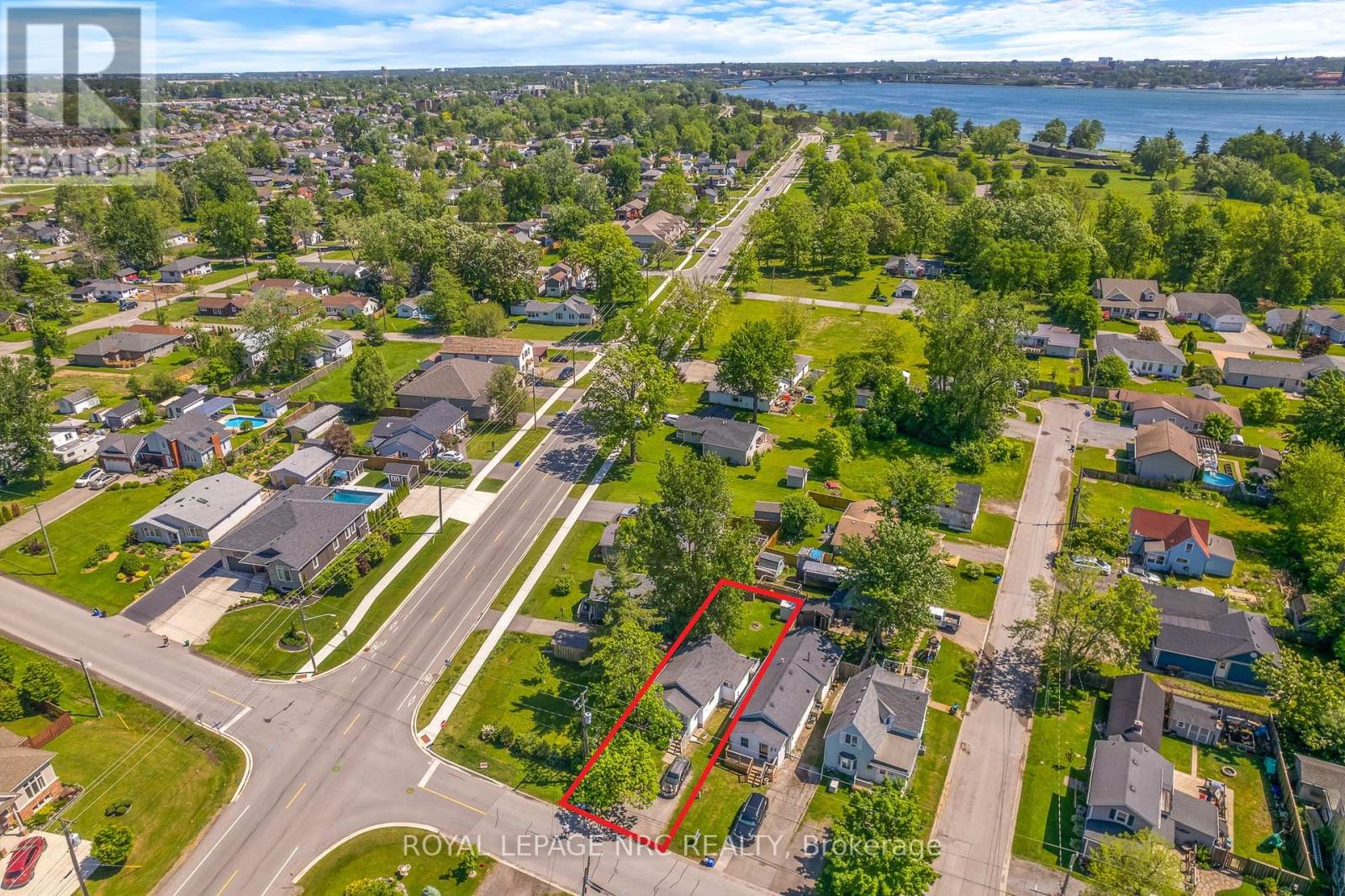 132 Albert Street, Fort Erie (333 - Lakeshore), Ontario  L2A 5L4 - Photo 15 - X12000290
